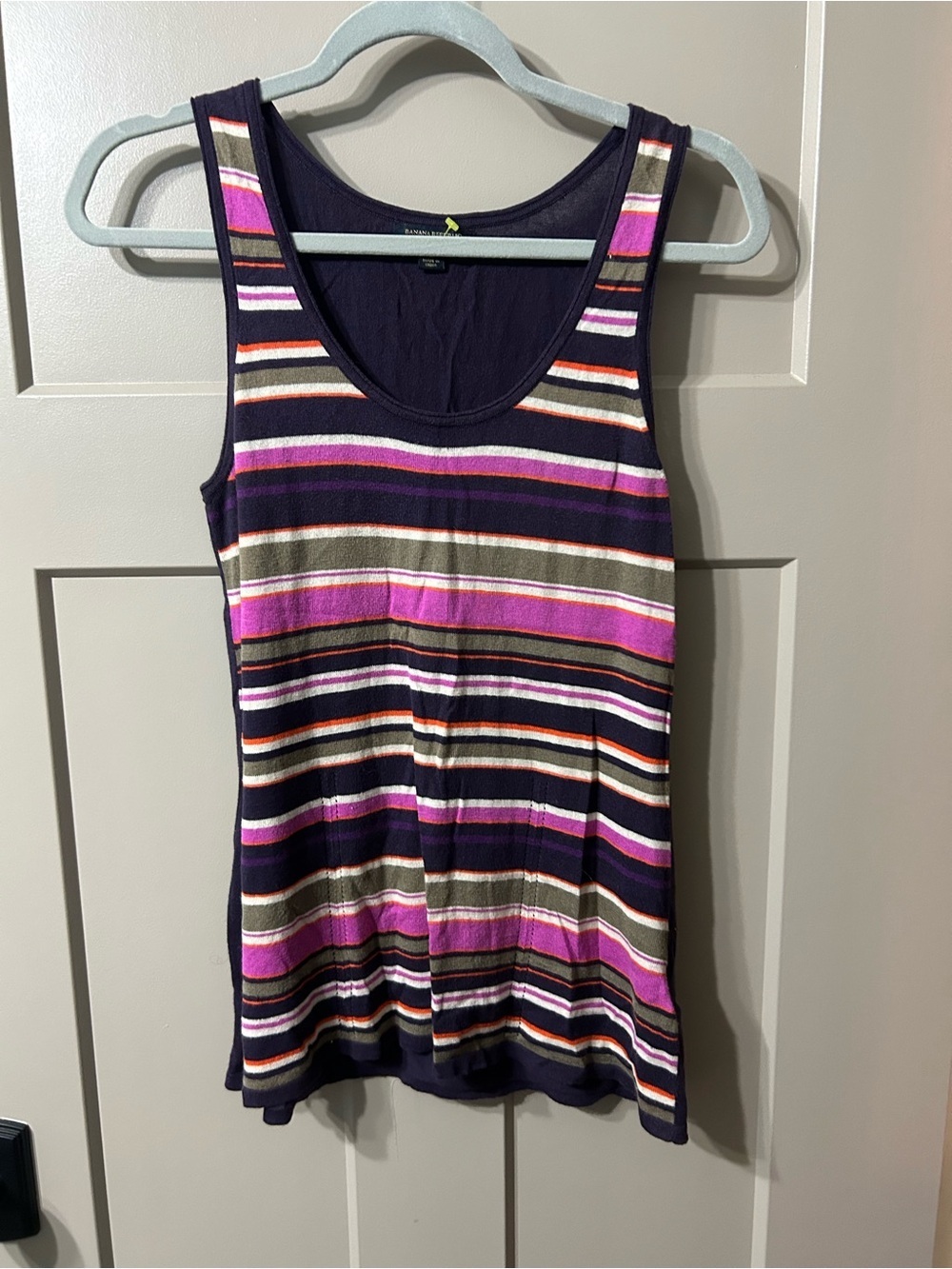 Banana Republic Purple Striped Sleeveless Tank 💯 cotton